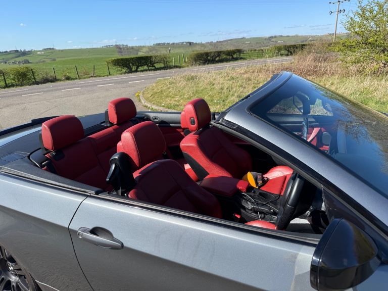 Hard Top convertible BMW 3 Series M Sport  Outstanding condition and immaculate driving