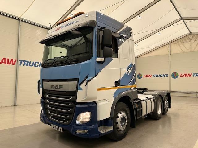 DAF XF 460 6x2 Rear Lift Space Cab Tractor Unit PTO