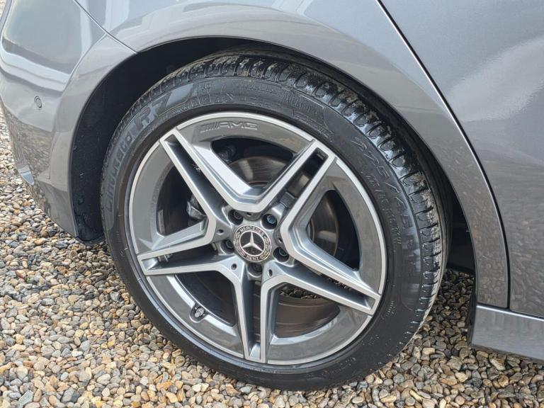 2019 Mercedes-Benz A-Class A180d AMG Line Executive 5dr Auto HATCHBACK DIESEL Automatic