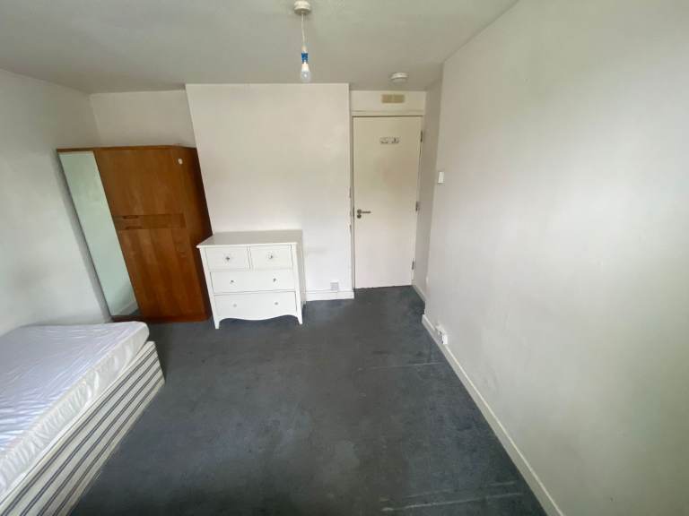 Double Room to Let – Artillery Street, Colchester’ 