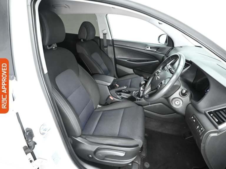 2018 Hyundai TUCSON 1.6 GDi Blue Drive SE Nav 5dr 2WD ESTATE PETROL Manual
