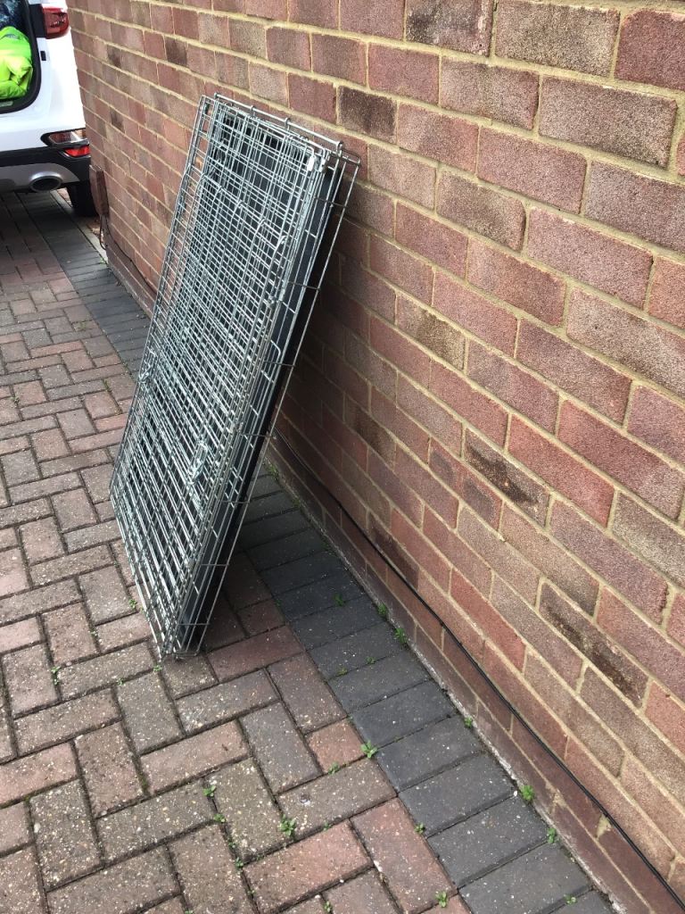 Large dog cage and dog steps