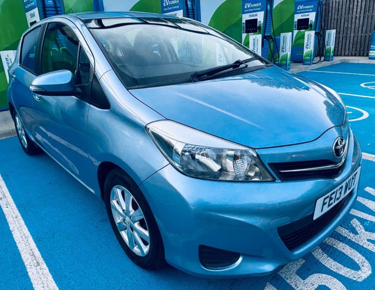 2013 Toyota Yaris 1.33 VVT-i TR 5dr HATCHBACK Petrol Manual