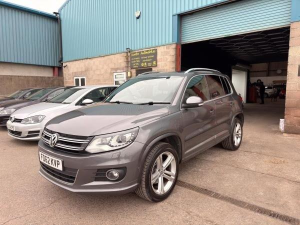 2012 Volkswagen Tiguan 2.0 TDi BlueMotion Tech R-Line 170 5dr ESTATE Diesel Manual