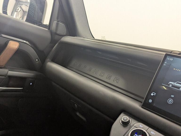 2024 Land Rover Defender 90 D300 MHEV X SUV Diesel Automatic