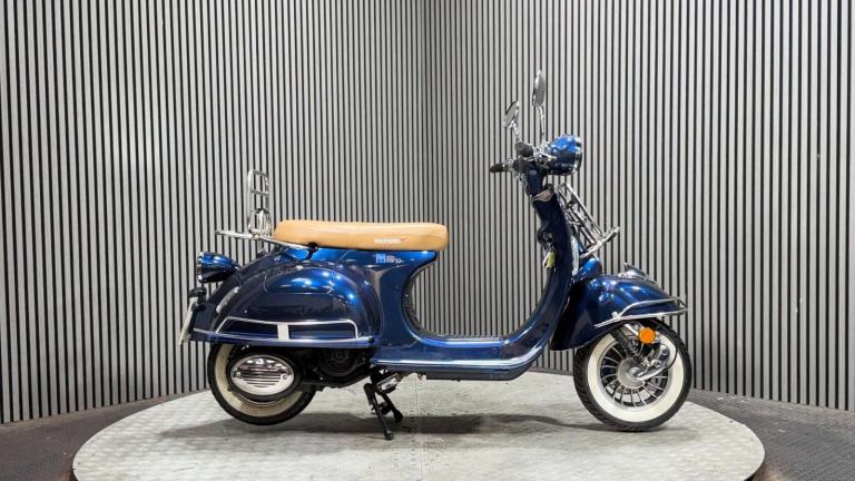 Lexmoto Milano 2020 ONLY 3K MOT SEPTEMBER 2027 SERVICED 125CC SCOOTER BIKE