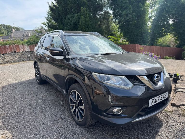 Nissan, X-TRAIL 1.6 7 Seat MOT FAIL 2017