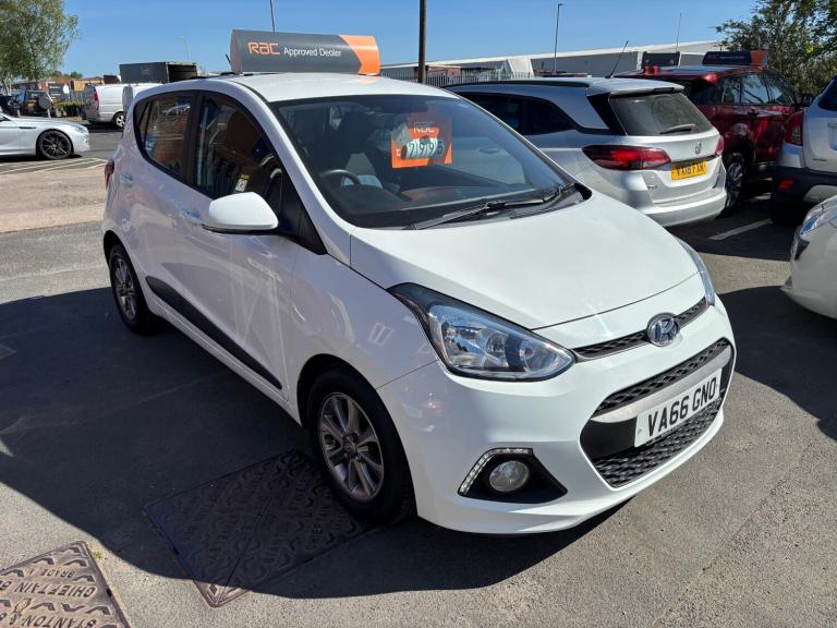 2016 Hyundai i10 1.2 Premium 5dr HATCHBACK Petrol Manual