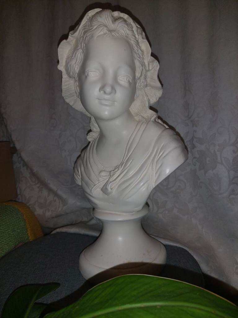 image for country girl bust from past times
