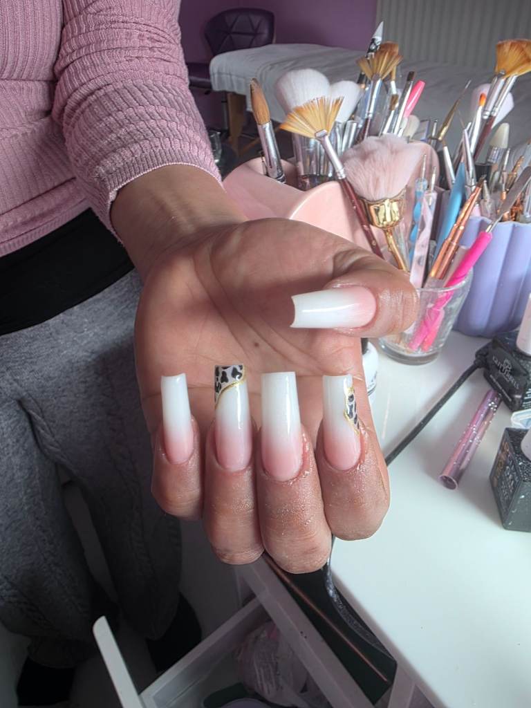 Professional Nails Extension 