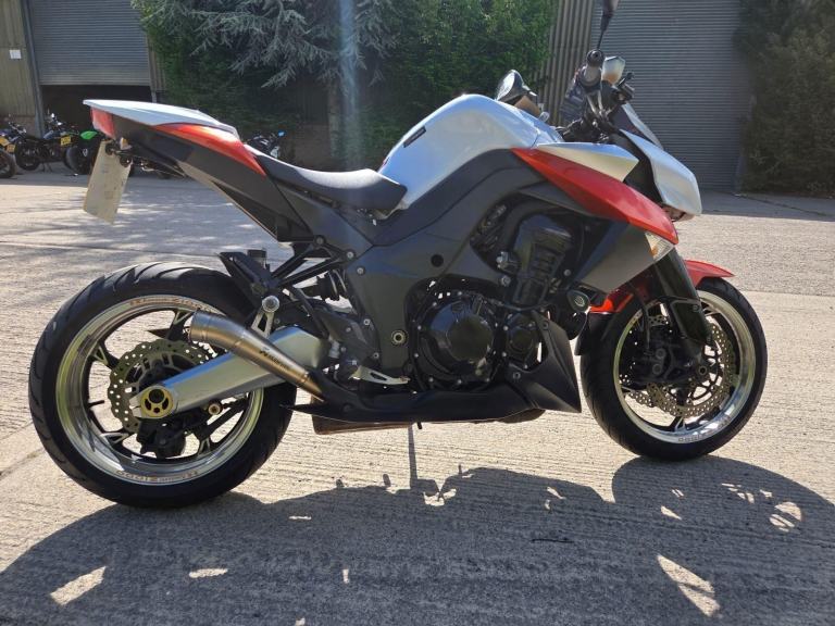2011 11 Kawasaki Z1000 Naked 138 Ps Kawasaki Z [Phone number removed]Miles