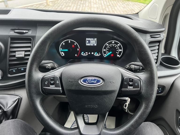 2022 Ford Transit Custom 2.0 EcoBlue 105ps Low Roof D/Cab Leader Van Crew Van Diesel Manual