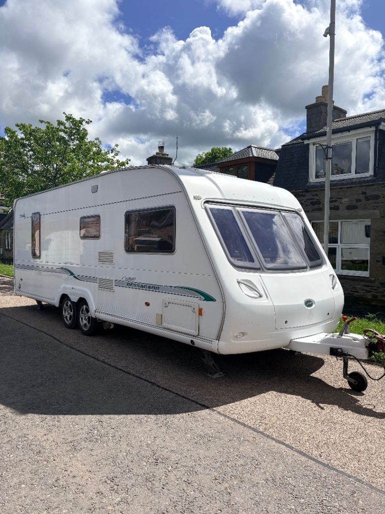 Bessacarr Cameo 645GL twin axle caravan with motor mover