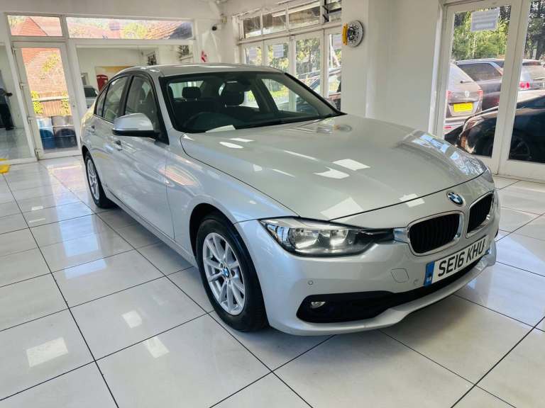 2016 BMW 3 Series 2.0 330e 7.6kWh SE Auto Euro 6 (s/s) 4dr SALOON Petrol/Electric Hybrid Automatic