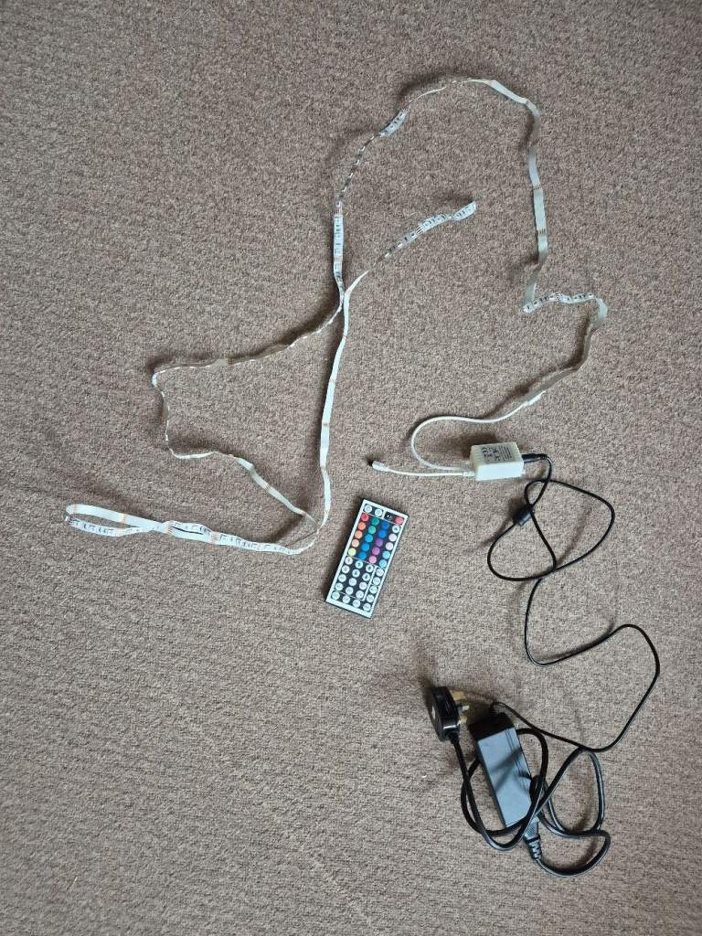 Mains coloured led light strip - just under 2.5m, with remote control