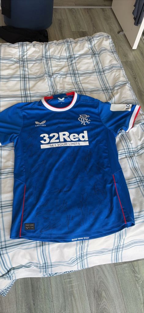 Signed (whole squad) Rangers Home Shirt 2022/2023