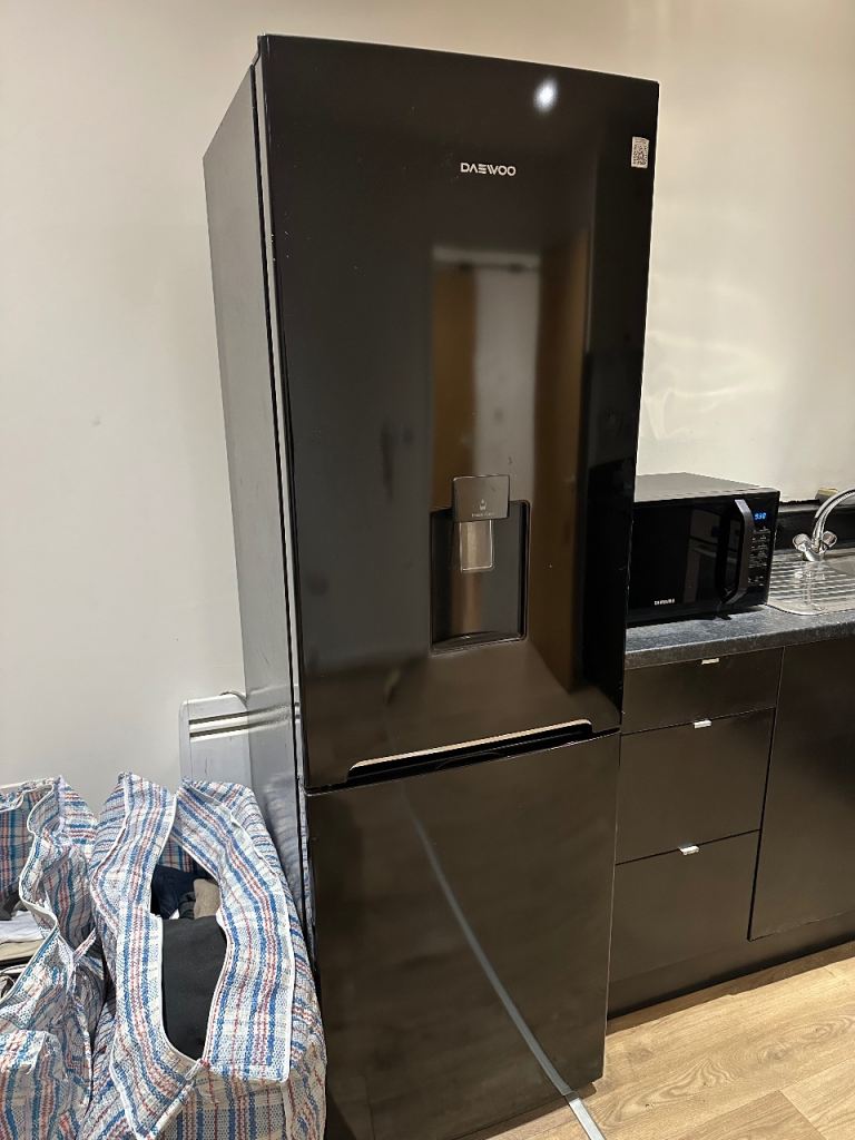 Tall Black Daewoo Fridge Freezer Exc Condition