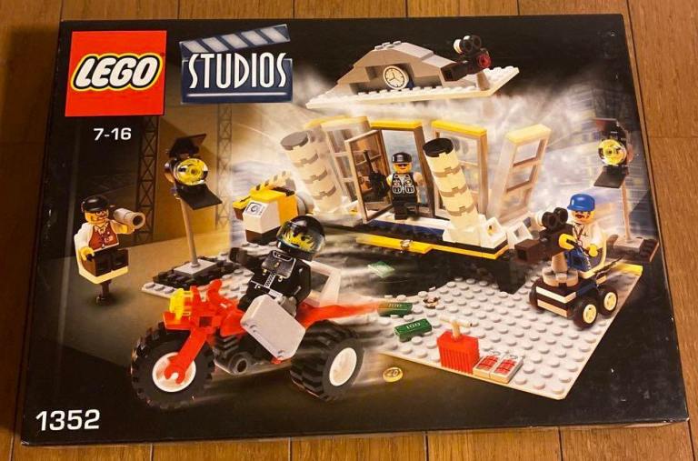 Lego Studios 1352 Explosion Studio  * BRAND NEW / MISB * VERY RARE *