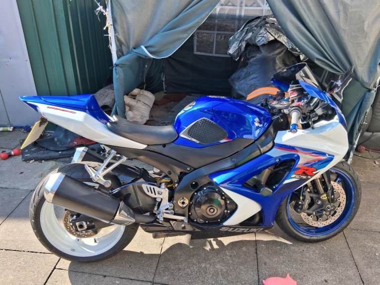 Mint gsxr1000 k7 with feb 27 mot