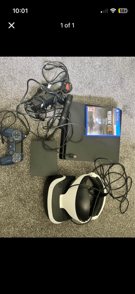 PS4 with VR 