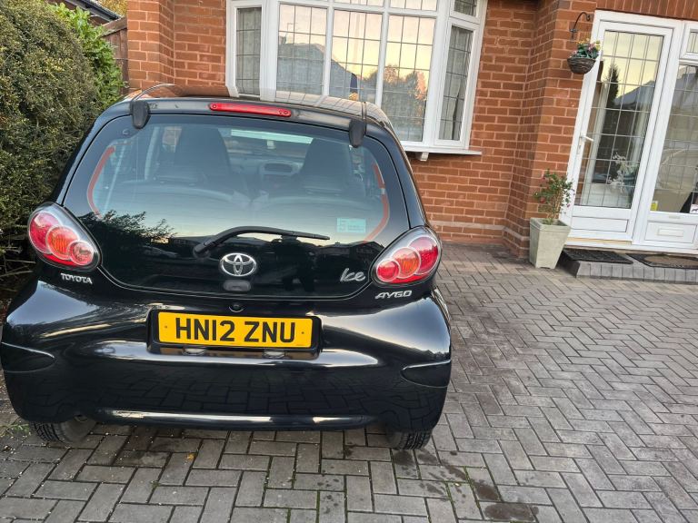 Toyota, AYGO, Hatchback, 2012, Manual, 998 (cc), 5 doors