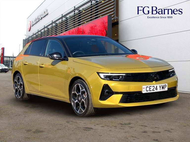 2024 Vauxhall Astra ULTIMATE HATCHBACK Petrol Manual
