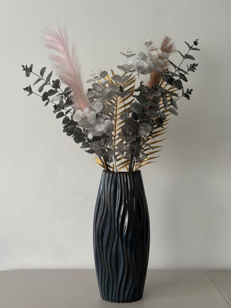 Tall Floor Vase, Home  Decorative Vases with Artificial Flowers 