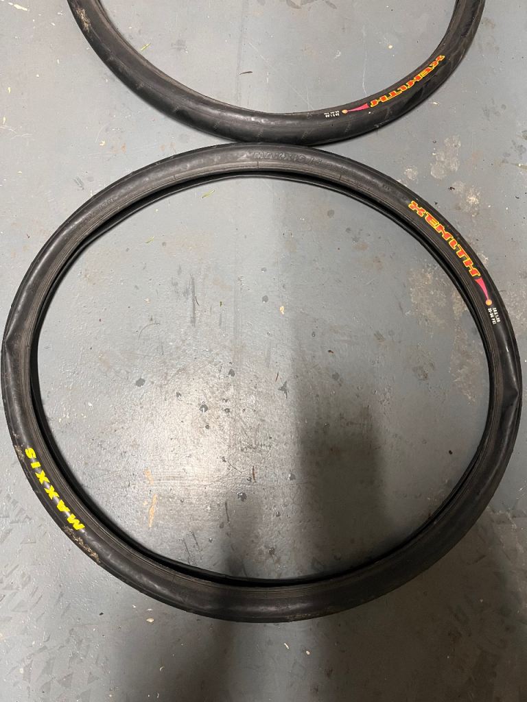 xenith maxxis tyres 26” 1.5”