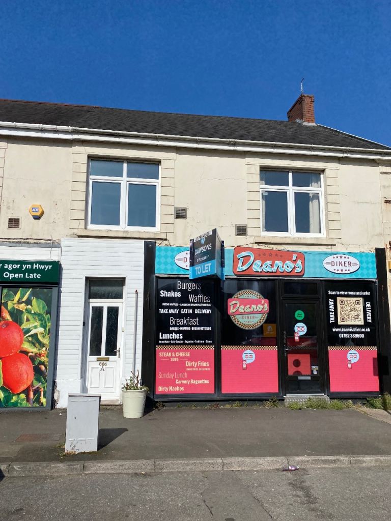 Large 4 bed maisonette to rent on Carmarthen Road, Fforestfach, Swansea. AVAILABLE SOON