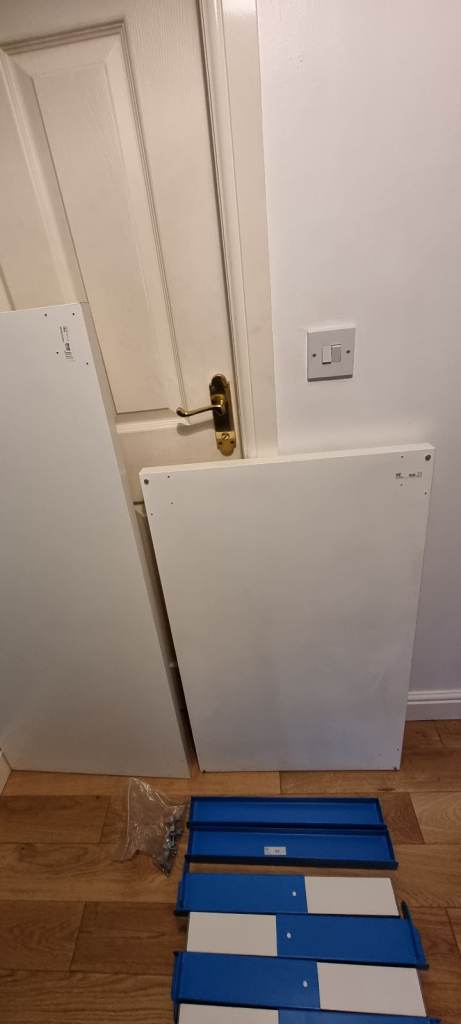 Ikea desk with adjustable height and two tops: 96x58cm, 128x56cm