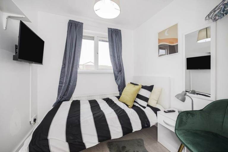  ✨ Single bedroom in Stratford, London E15
