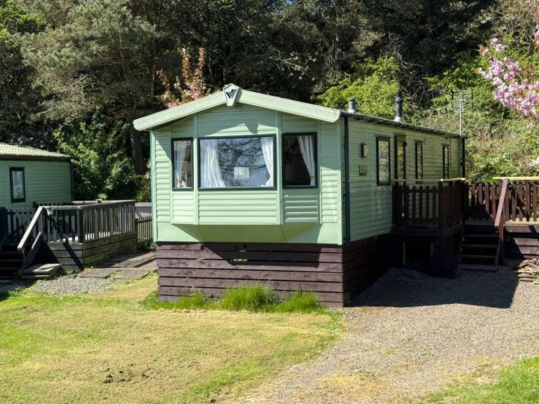 Luxury Caravan With Decking in Kirkcubright  - Lodge / Caravan 