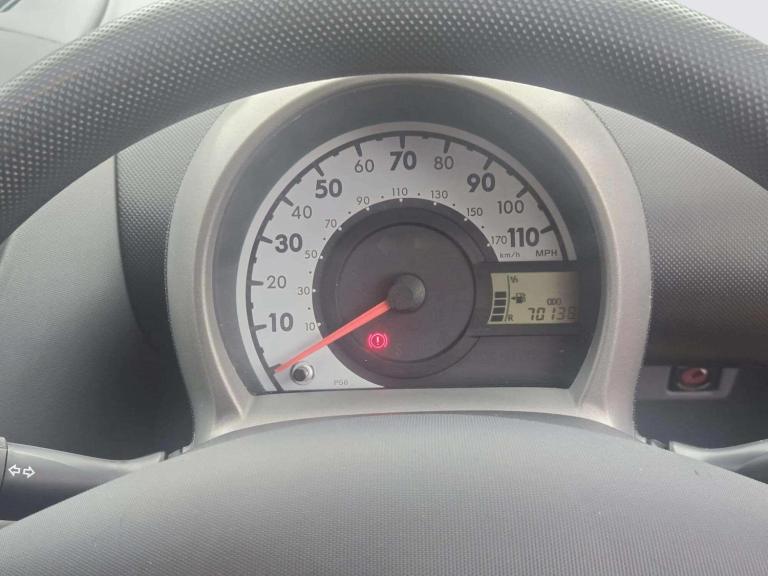 2011 Peugeot 107 1.0 12V Urban Lite Euro 5 3dr HATCHBACK Petrol Manual