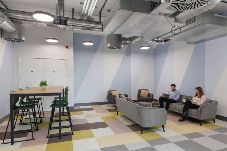 4 Desks Serviced Office | Flexible Terms, Gym, Café & Parking | West London