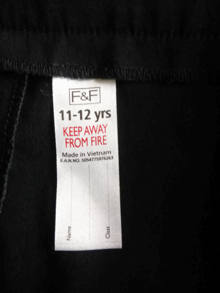 Brand New Girl's F&F Black Adjustable School Skirt_11-12 years _no tags