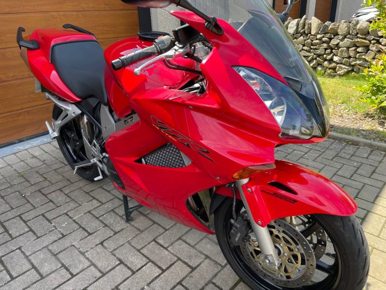 Honda vfr vtec 