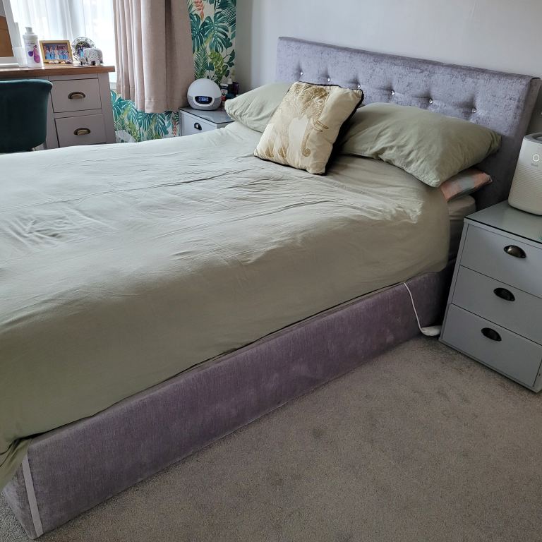 Grey ottoman double bed, excellent condition