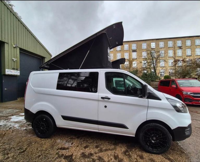 Ford TRANSIT CUSTOM 300 LEADER CAMPER VAN NEW POP TOP ROOF 
