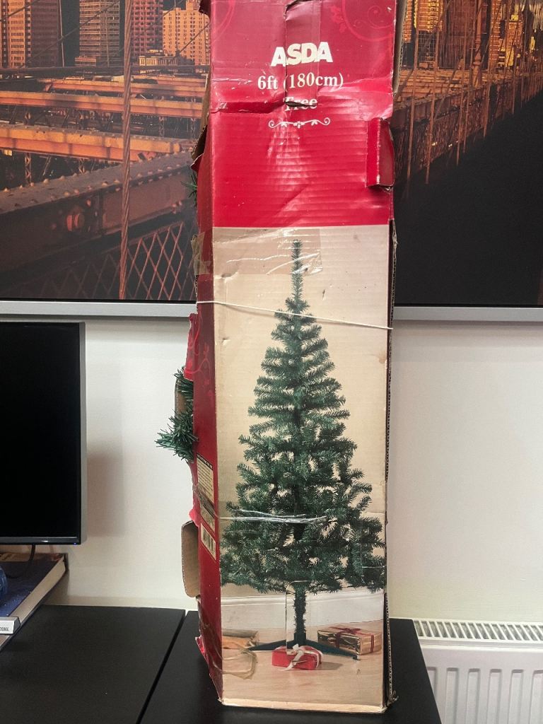 6ft Christmas Tree
