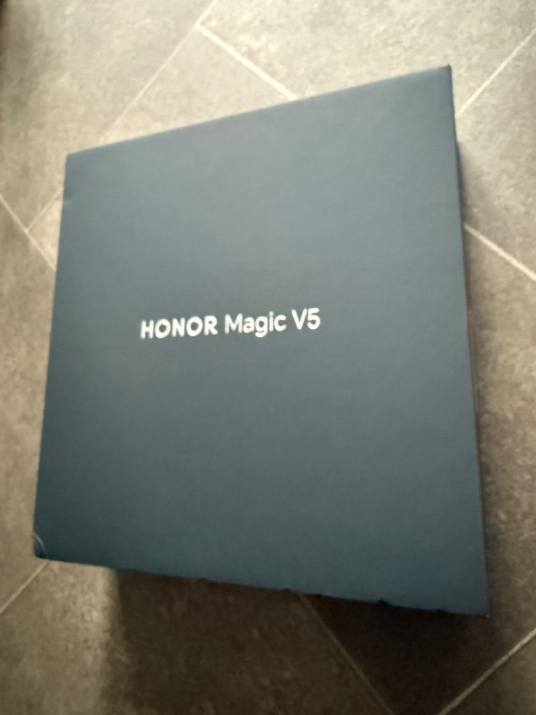 HONOR MAGIC V5 FOLD / 512GB / DAWN GOLD / NEW FULLY BOXED