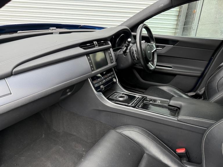 2019 68 REG JAGUAR XF R-SPORT ESTATE 2.0TDi AUTO DAMAGED REPAIRABLE SALVAGE