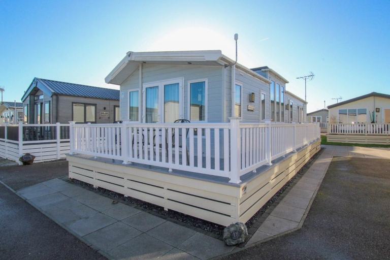 Willerby Robertsbridge 2019 static caravan at Seaview Park, Whitstable, Kent