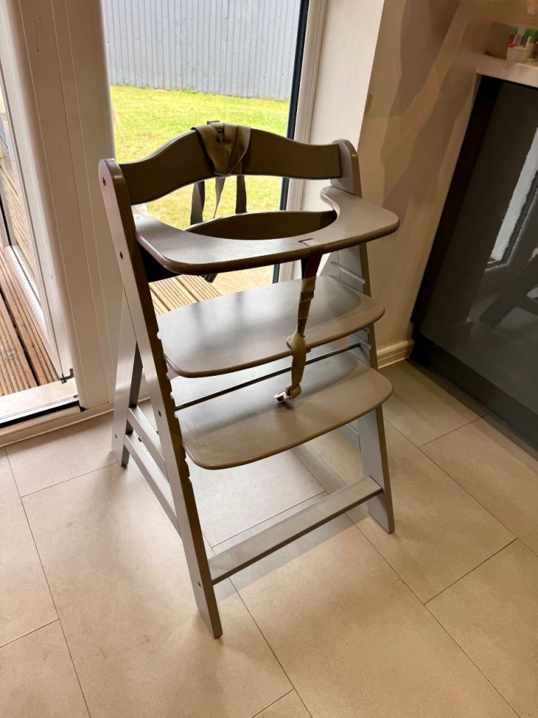 Hauck Alpha+ Wooden Highchair – Grey