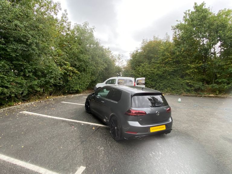 Volkswagen, GOLF, Hatchback, 2017, Semi-Auto, 1984 (cc), 3 doors