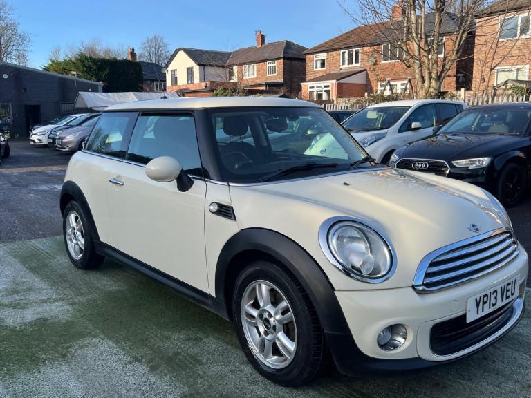 2013 MINI Hatch 1.6 One 3dr HATCHBACK PETROL Manual