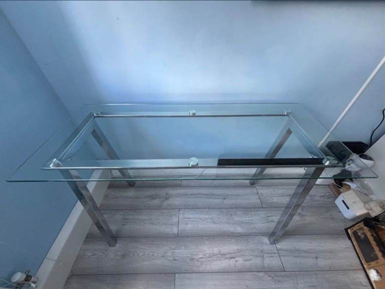 Glass table 