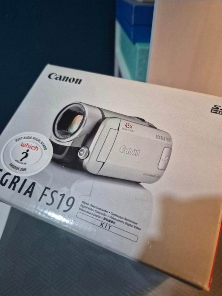 Canon Legria comcorder 
