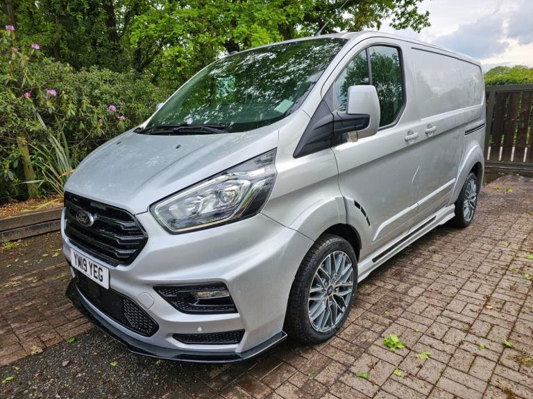 2019 Ford Transit Custom 2.0 EcoBlue 130ps Low Roof Limited Van PANEL VAN DIESEL Manual