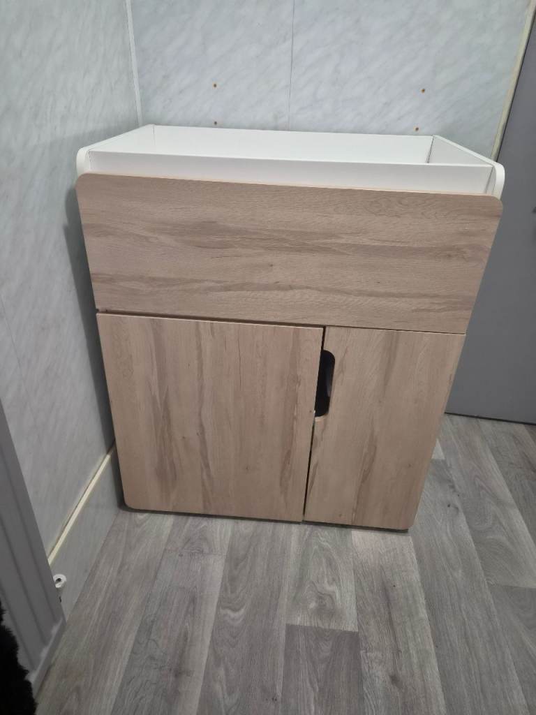 Baby Changing Unit with Storage – Good Condition
