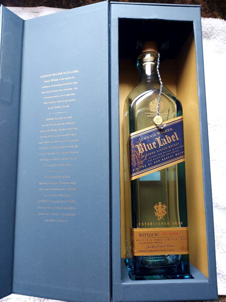 Johnnie walker blue label bottle/case